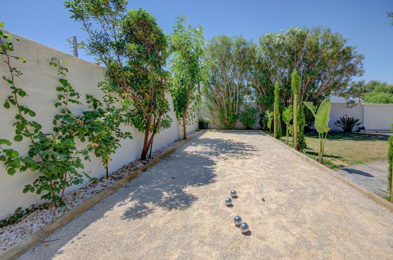 Domaine Le Courti - Adult Only Hotel Le Barcares Exterior photo